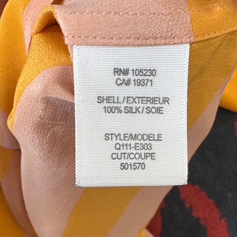 Equipment 100% Silk Blouse - Picture 5 of 8